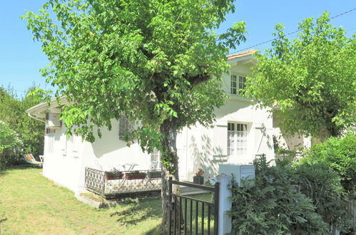 Photo 21 - 3 bedroom House in Andernos-les-Bains with garden and terrace