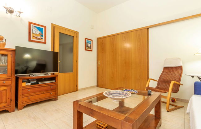 2 bedroom Apartment in Tossa de Mar with terrace - Photo 3