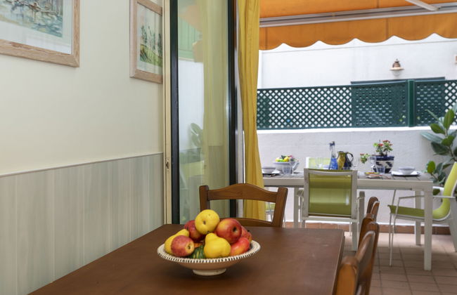 2 bedroom Apartment in Tossa de Mar with terrace - Photo 6