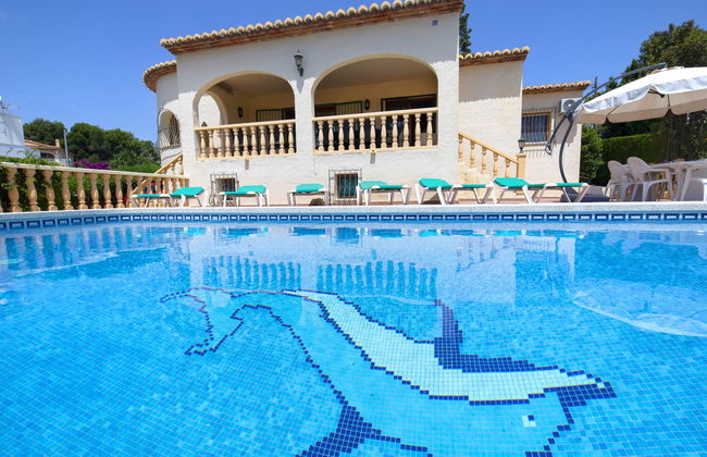 Casa de 4 quartos em Calp com piscina privada e jardim - Foto 19