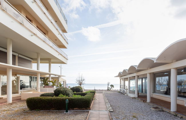 Apartamento de 1 quarto em Le Lavandou com jardim e terraço - Foto 4