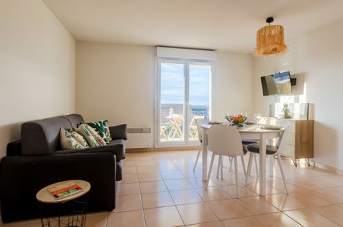 Foto 6 - Apartamento de 1 habitación en Dives-sur-Mer con piscina y vistas al mar