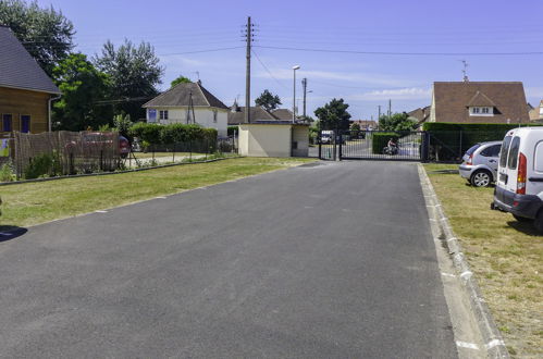 Foto 14 - Appartamento con 1 camera da letto a Merville-Franceville-Plage con giardino e terrazza