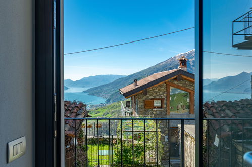 Photo 2 - Maison de 2 chambres à Peglio avec jardin et terrasse