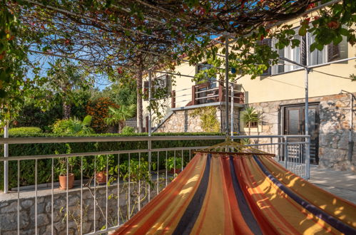 Photo 13 - Maison de 1 chambre à Crikvenica avec jardin et terrasse