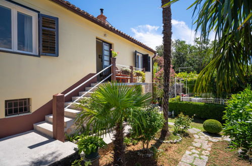 Photo 30 - Maison de 1 chambre à Crikvenica avec jardin et terrasse