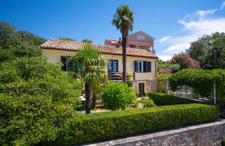 Photo 1 - Maison de 1 chambre à Crikvenica avec jardin et terrasse