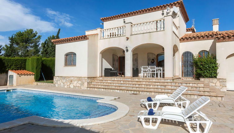 Photo 1 - 3 bedroom House in Mont-roig del Camp with private pool and sea view