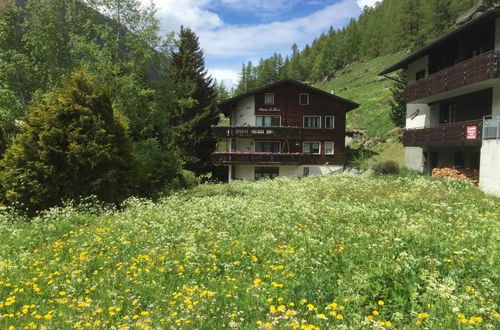 Photo 2 - Appartement de 1 chambre à Saas-Grund avec jardin