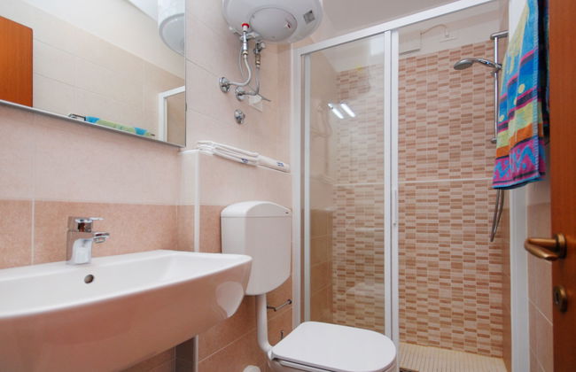 Apartamento de 2 quartos em Lignano Sabbiadoro com piscina e terraço - Foto 12