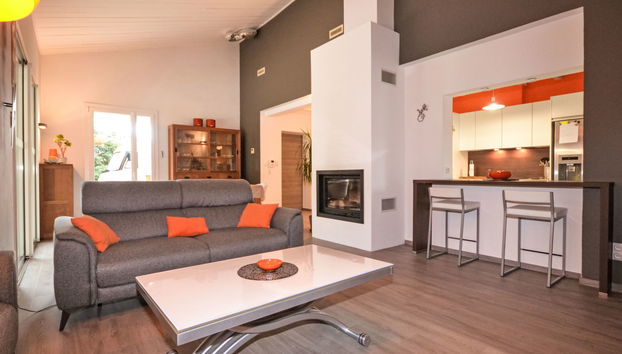 Casa de 4 quartos em Cavaillon com piscina privada e jardim - Foto 3