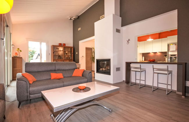 Casa de 4 quartos em Cavaillon com piscina privada e jardim - Foto 3