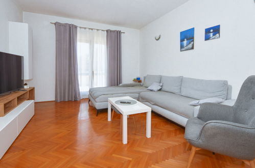 Foto 3 - Apartamento de 2 quartos em Zadar com terraço