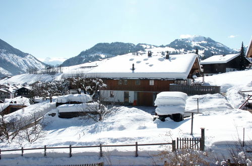 Photo 13 - 2 bedroom Apartment in Zweisimmen