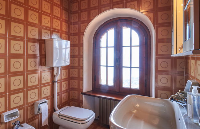 Apartamento de 2 quartos em Dongo com jardim e terraço - Foto 13