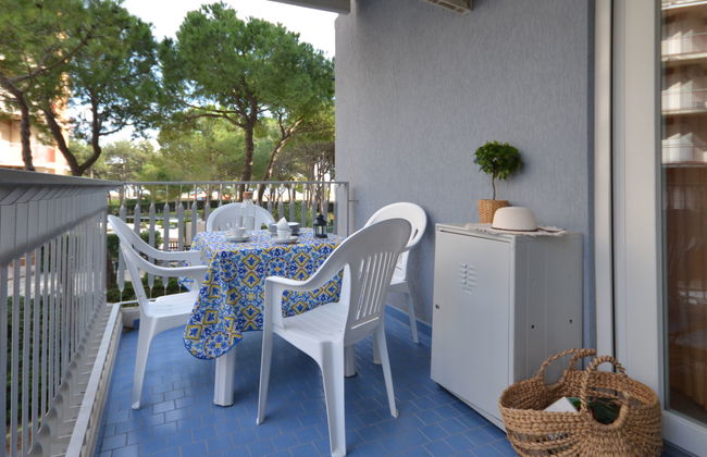 Apartamento de 2 quartos em Lignano Sabbiadoro com piscina e jardim - Foto 3