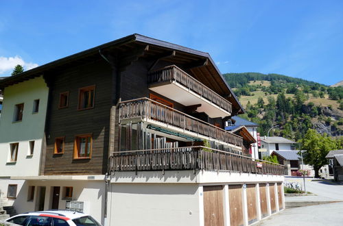 Photo 23 - Location de vacances de 2 chambres à Inden avec terrasse et vues sur la montagne
