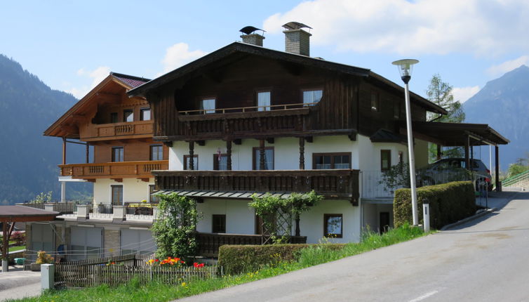 Foto 1 - Apartamento de 4 quartos em Bruck am Ziller com terraço e vista para a montanha