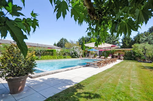 Photo 36 - 3 bedroom House in Lagnes with swimming pool and garden