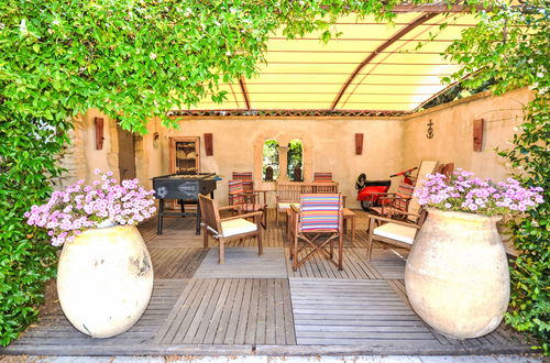Photo 7 - 4 bedroom House in Lagnes with swimming pool and garden