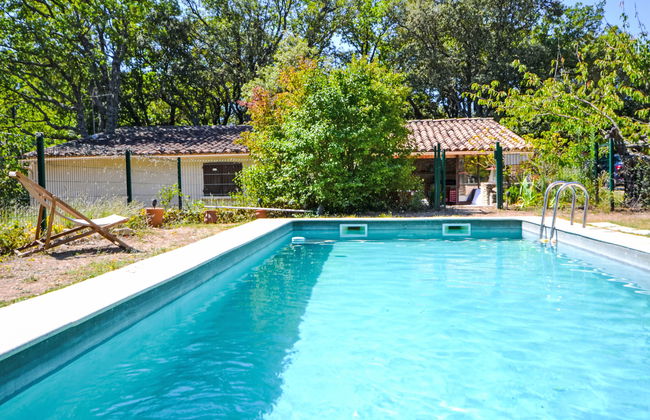 Casa de 3 quartos em Apt com piscina privada e jardim - Foto 9