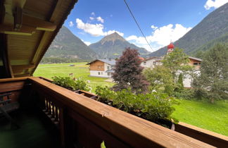 Foto 2 - Appartamento con 2 camere da letto a Längenfeld con vista sulle montagne