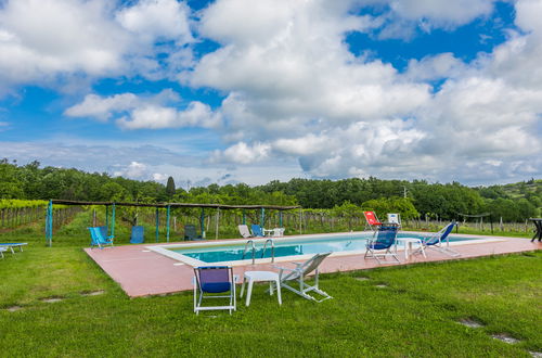 Photo 24 - Appartement de 2 chambres à Monteriggioni avec piscine et jardin