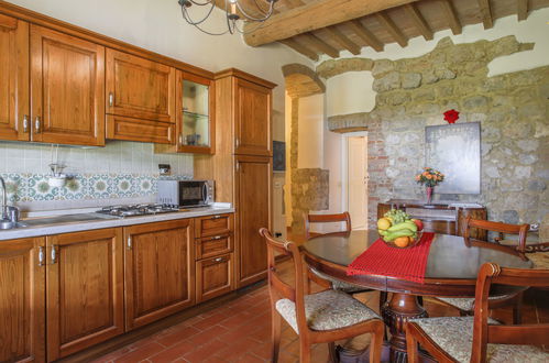 Foto 7 - Apartamento de 2 quartos em Monteriggioni com piscina e jardim