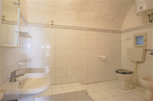 Foto 12 - Apartment mit 2 Schlafzimmern in Monteriggioni mit schwimmbad und garten