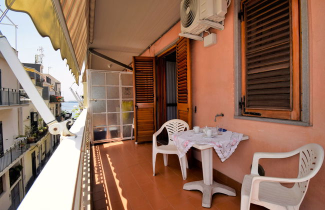 Apartamento de 1 quarto em Aci Castello com terraço - Foto 3