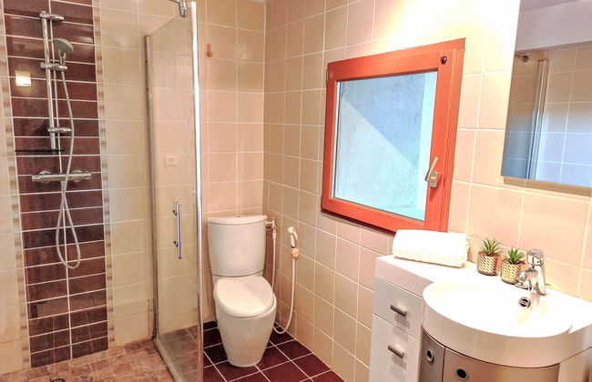 4 bedroom House in Gruissan with garden and terrace - Photo 16