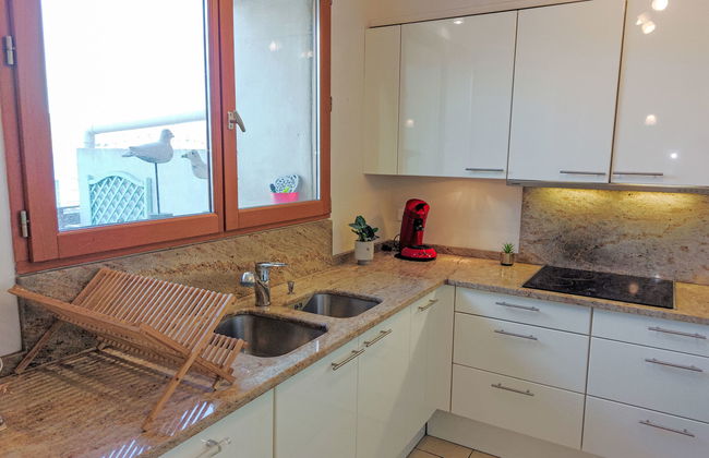 4 bedroom House in Gruissan with garden and terrace - Photo 8