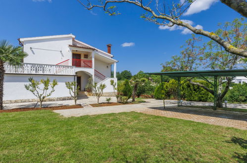 Foto 24 - Apartamento de 2 quartos em Poreč com piscina e jardim