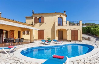 Foto 1 - Casa con 2 camere da letto a Spagna con piscina privata e vista mare