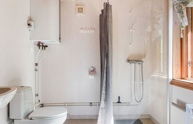 Casa de 2 quartos em Färgelanda com jardim e terraço - Foto 21
