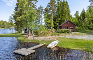 Foto 1 - Casa de 2 habitaciones en Färgelanda con terraza y sauna