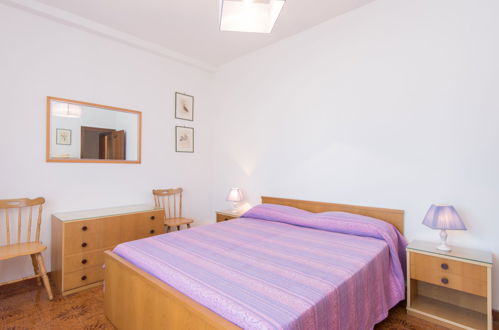 Foto 10 - Appartamento con 2 camere da letto a Pomezia con terrazza