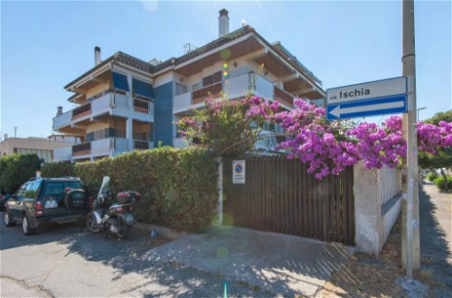 Foto 2 - Apartamento de 2 habitaciones en Pomezia con terraza y vistas al mar
