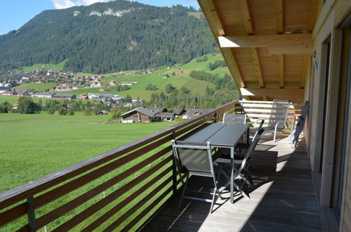 Foto 4 - Apartment mit 2 Schlafzimmern in Zweisimmen