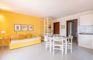 Foto 3 - Apartamento de 1 quarto em Capoliveri com jardim e terraço