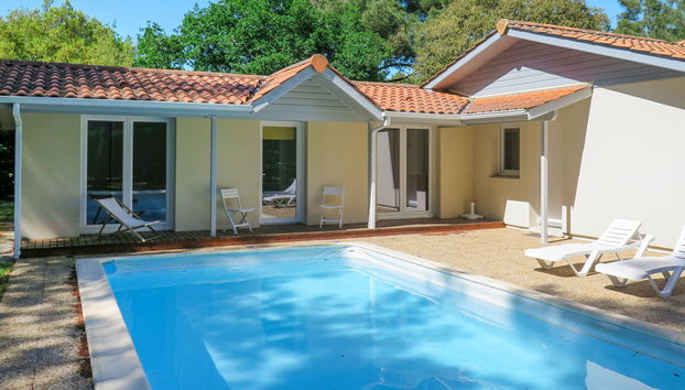 Casa de 5 quartos em Lacanau com piscina privada e terraço - Foto 2