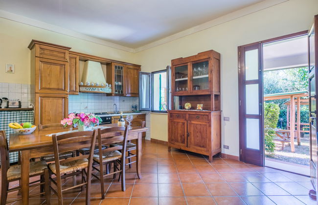 6 bedroom House in San Miniato with private pool and garden - Photo 27