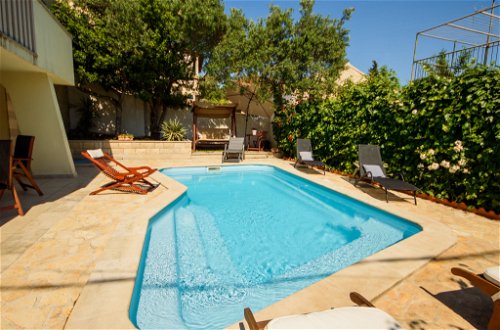 Foto 20 - Casa con 5 camere da letto a Supetar con piscina privata e vista mare