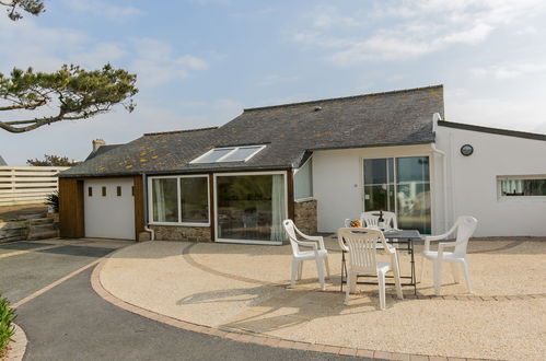 Photo 9 - Maison de 1 chambre à Santec avec terrasse et vues à la mer