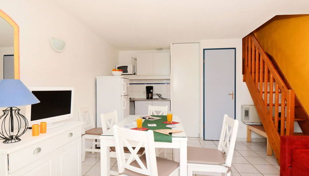 Haus mit 2 Schlafzimmern in Vendres mit schwimmbad und garten - Foto 3