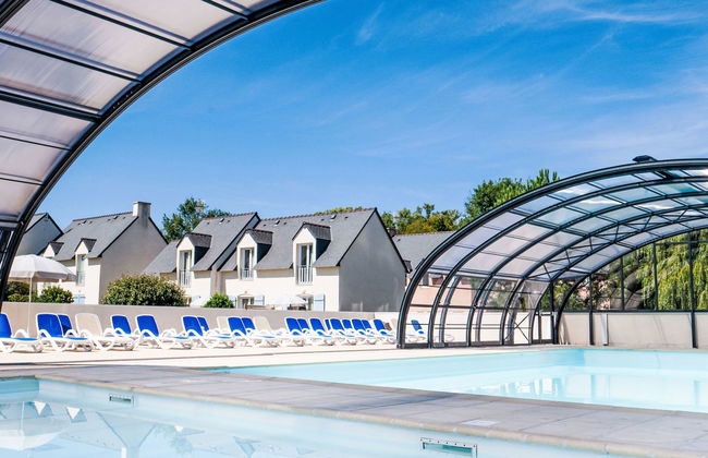 Casa de 4 quartos em Crozon com piscina e terraço - Foto 1