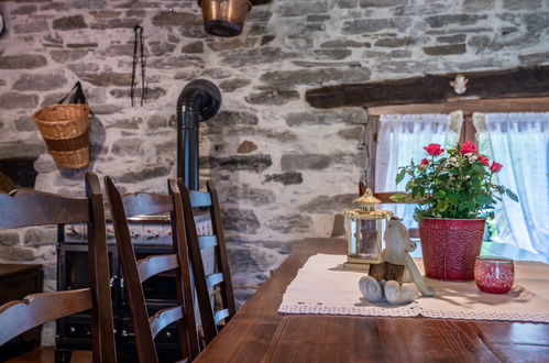 Photo 8 - Maison de 1 chambre à Domodossola avec jardin et vues sur la montagne