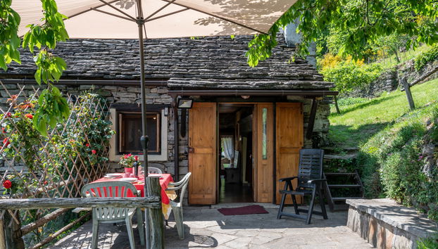 Haus mit 2 Schlafzimmern in Domodossola mit garten und terrasse - Foto 2