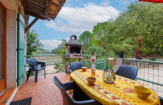 Photo 3 - Maison de 2 chambres à Barjac avec jardin et terrasse