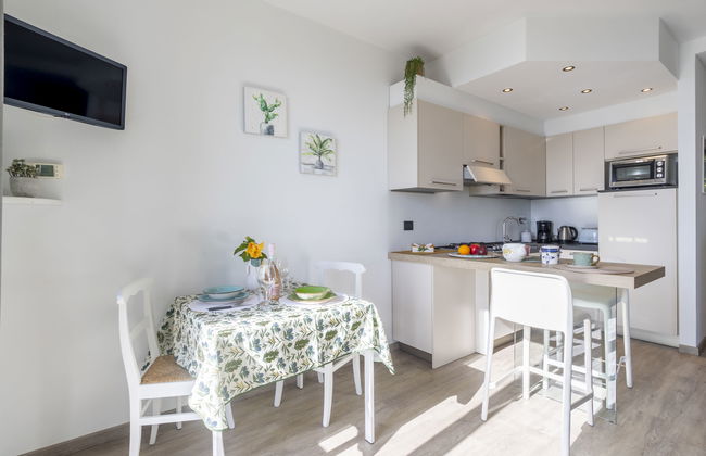 Apartamento de 2 quartos em Cipressa com piscina e jardim - Foto 16